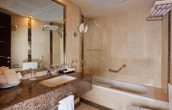 Hotel Frontel Al Harithia image 26